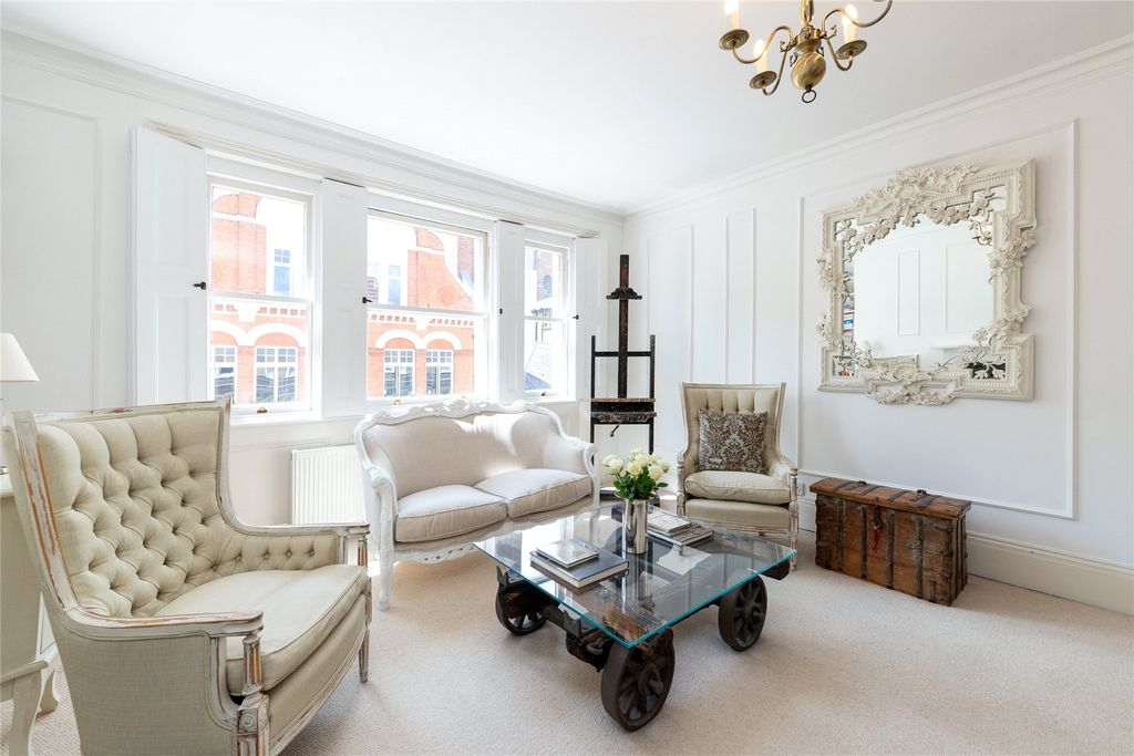 Property photo 1 of 6 Reception