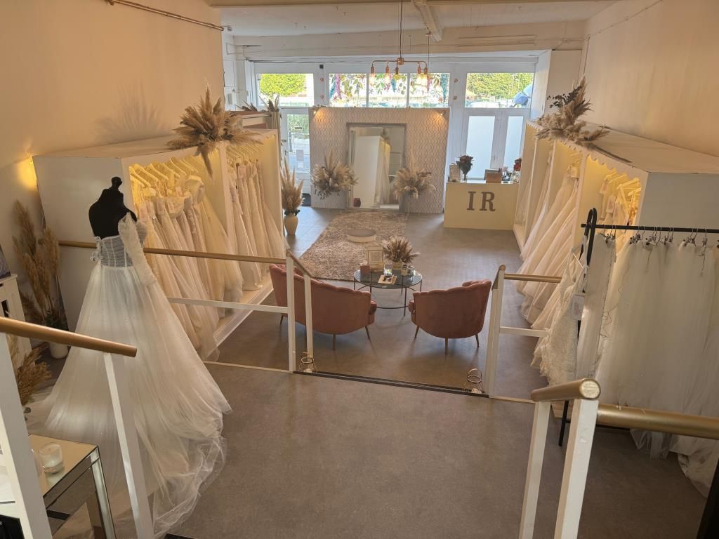 Property photo 3 of 10 Bridal Shop - Internal