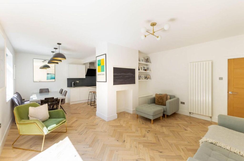 Property photo 1 of 10 3.Jpg