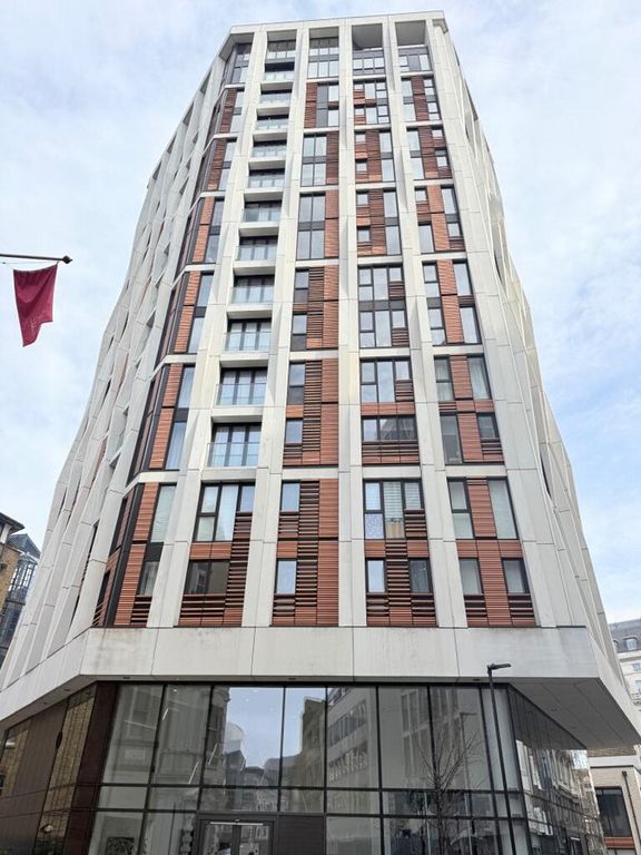 Property photo 2 of 11