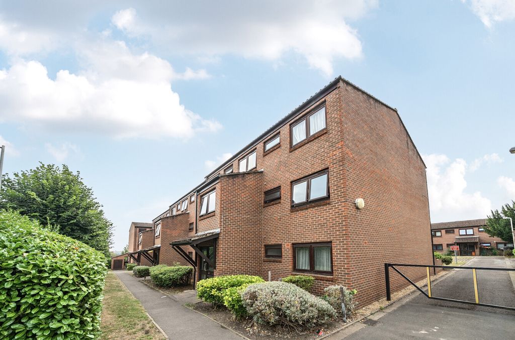 Property photo 1 of 9 1343207-2-68A44d9...