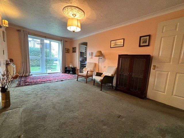 Property photo 2 of 21 Picture No. 27