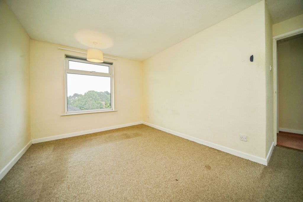 Property photo 3 of 10 Pbox-Img.Jpg