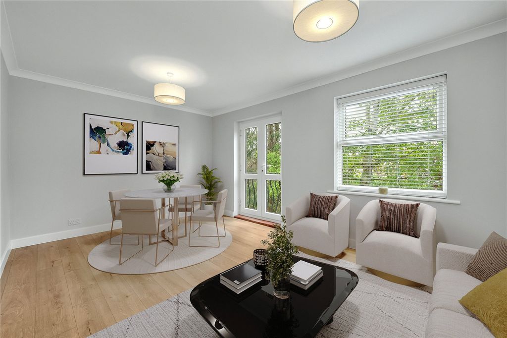 Property photo 2 of 8 Reception Room