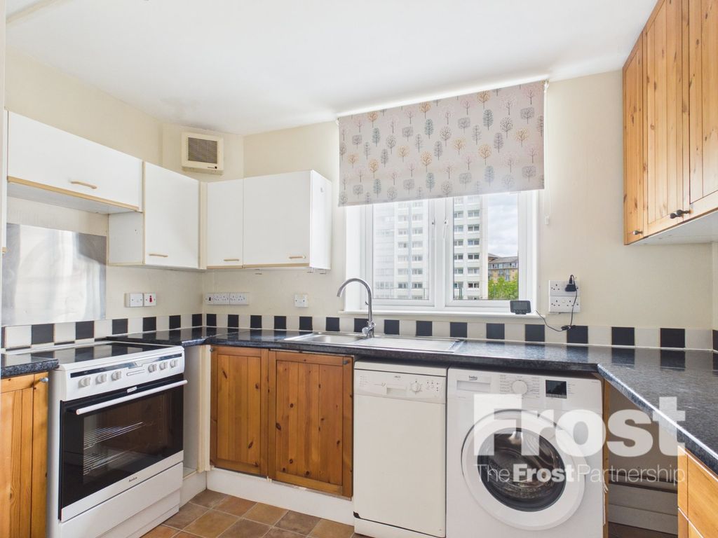 Property photo 1 of 5 Kitchen