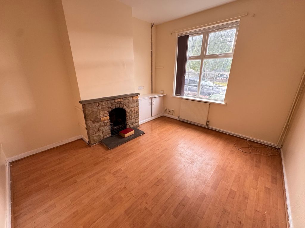 Property photo 2 of 9 Img_9824