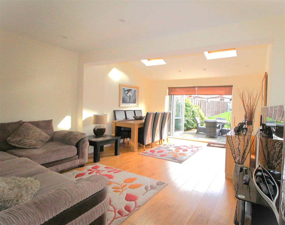 Property photo 3 of 16 Img_5806.Jpg