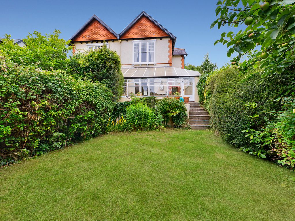 Property photo 2 of 36