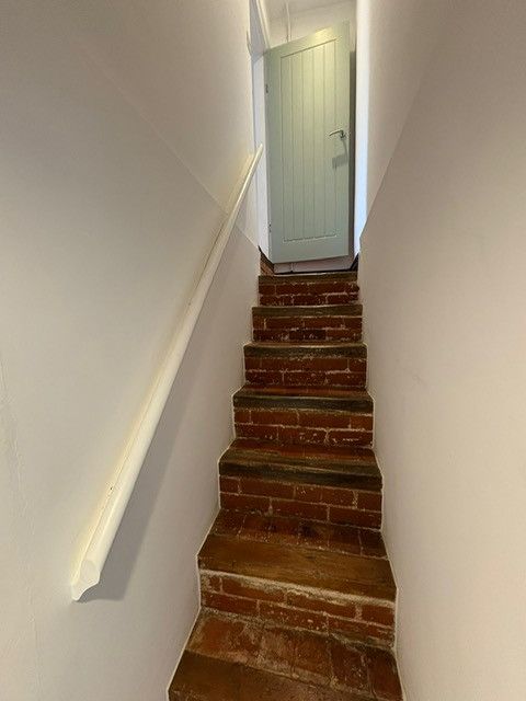Property photo 3 of 24