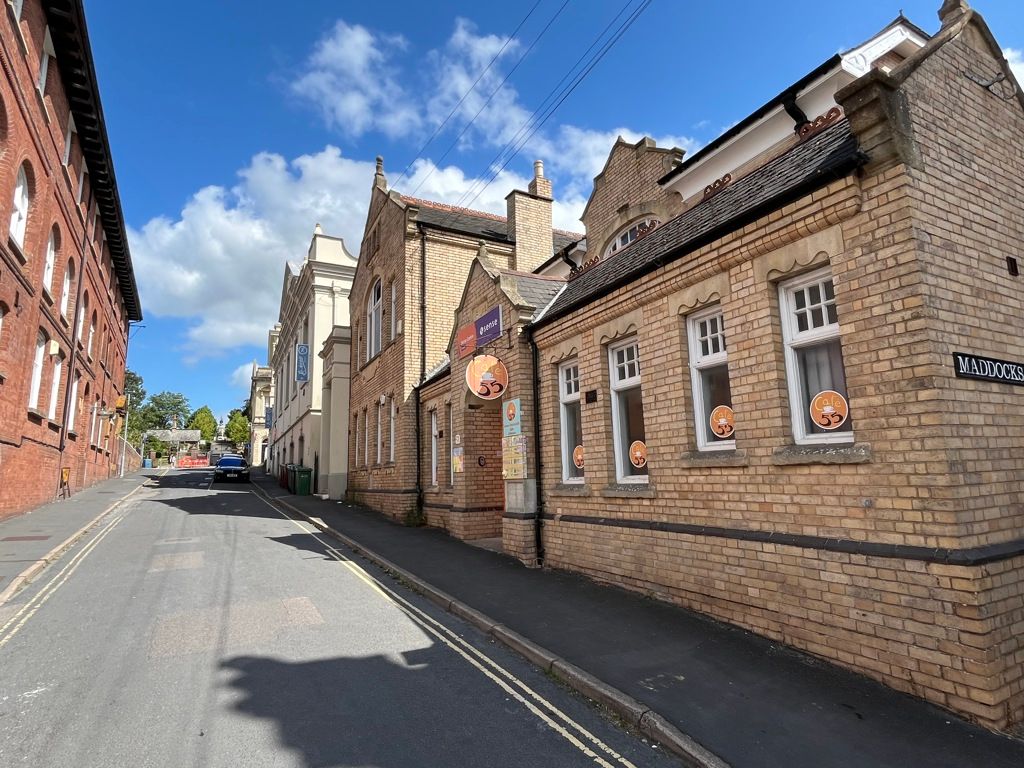 Property photo 2 of 9 Photo 2