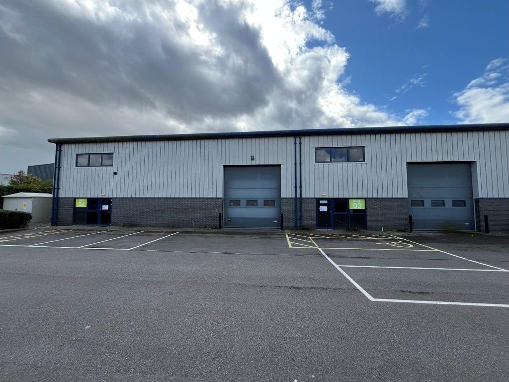 Property photo 1 of 4