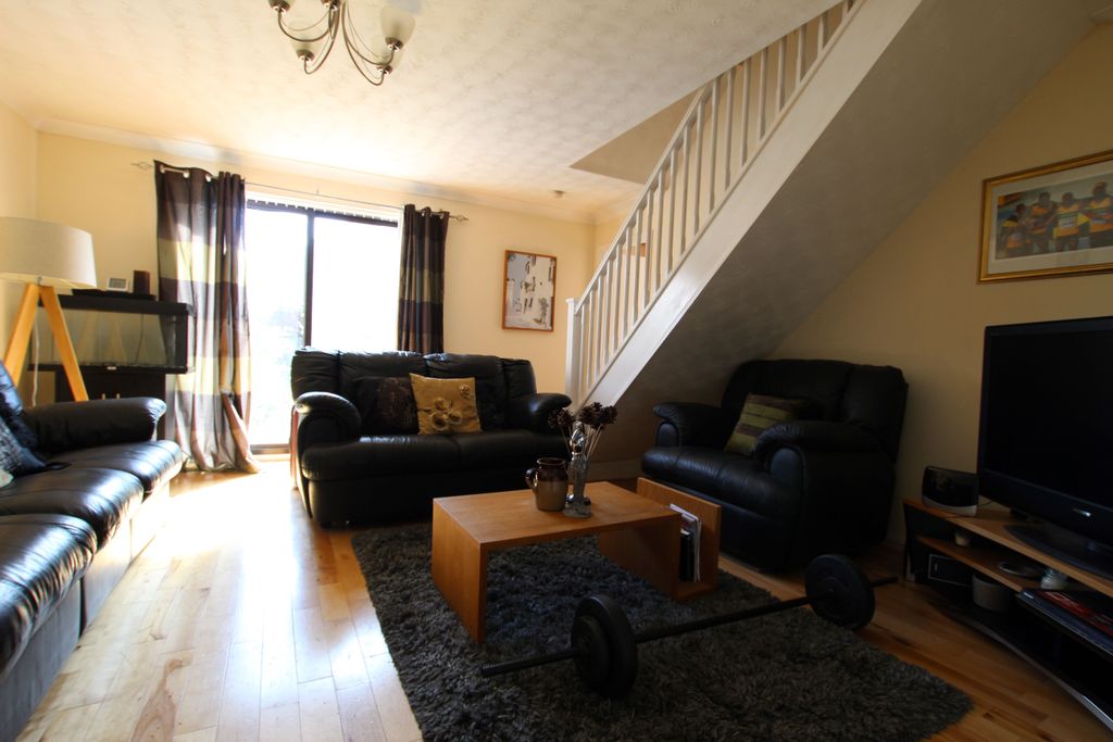 Property photo 3 of 7