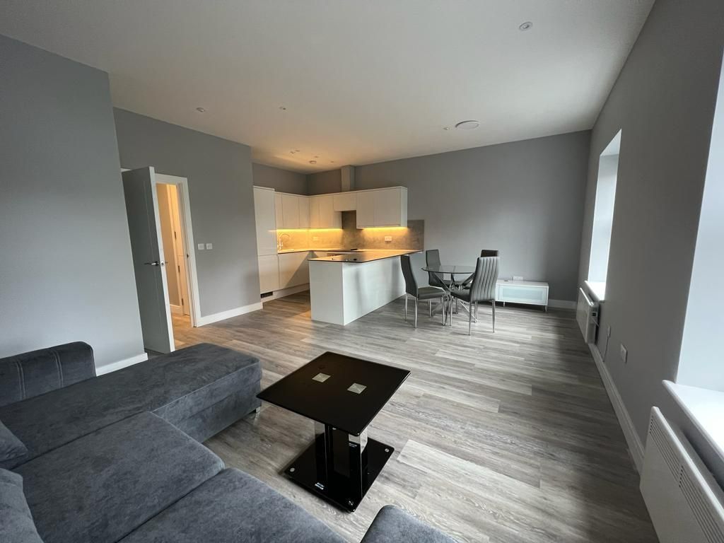 Property photo 2 of 6