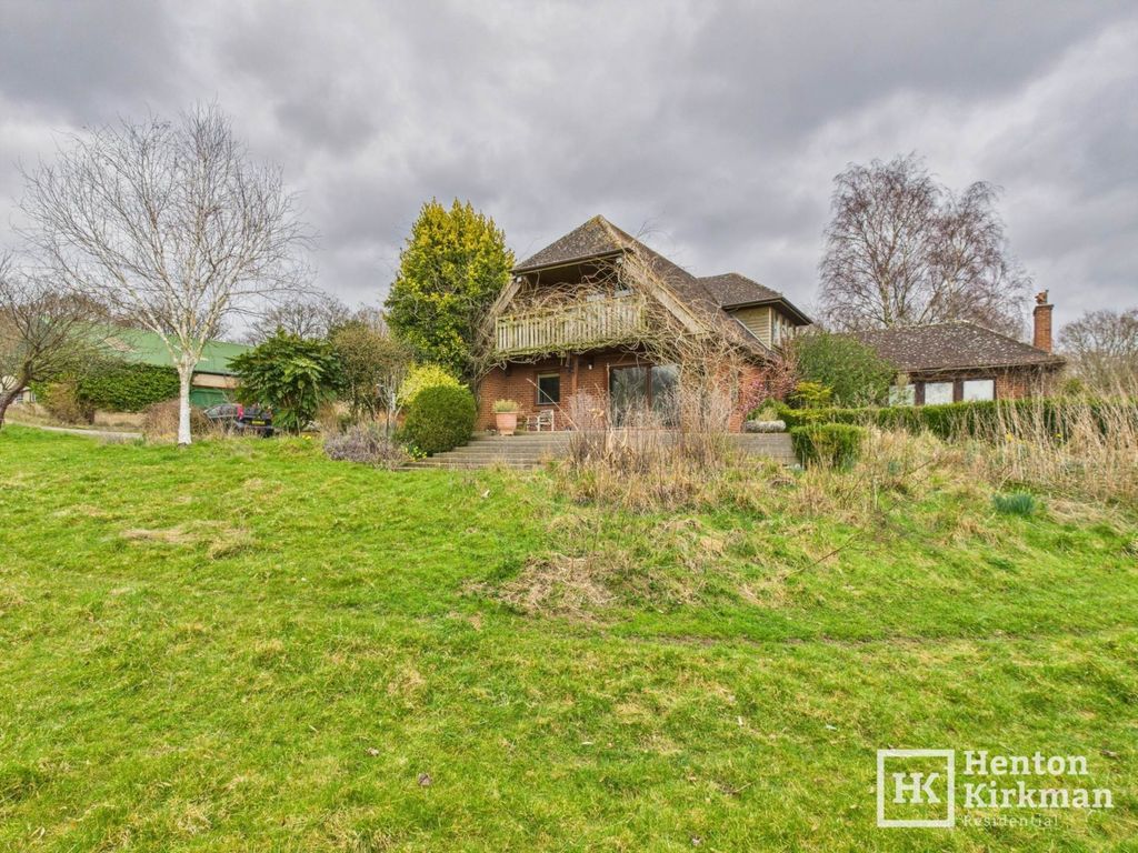 Property photo 3 of 30