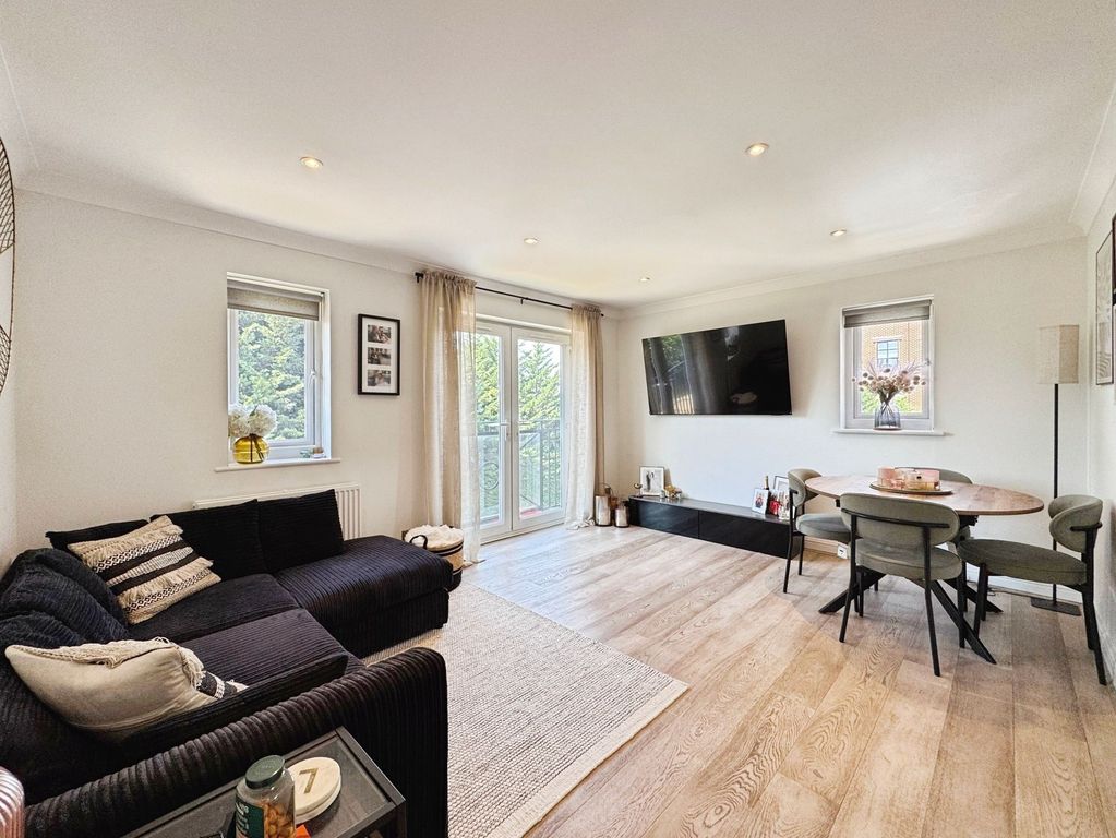 Property photo 1 of 10 Reception/Dining Area