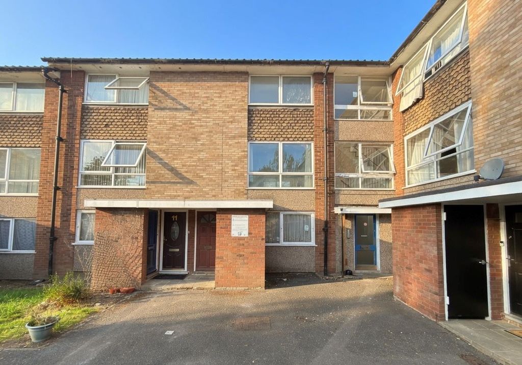 Property photo 1 of 1