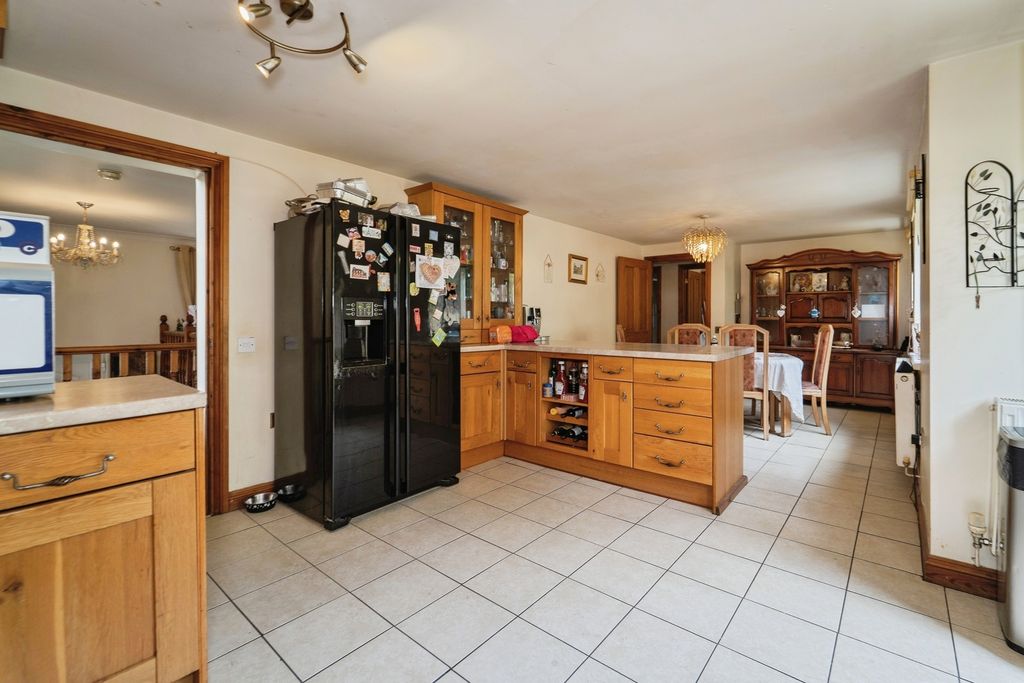 Property photo 2 of 20 Pbox-Img.Jpg