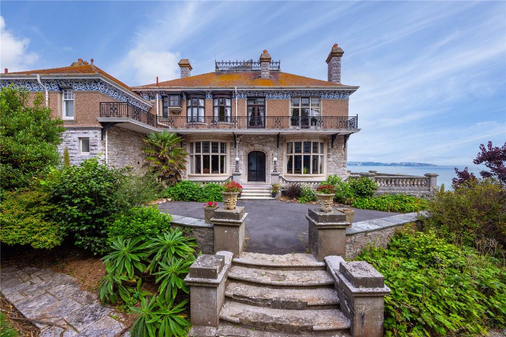 Property photo 3 of 36 Wolborough House