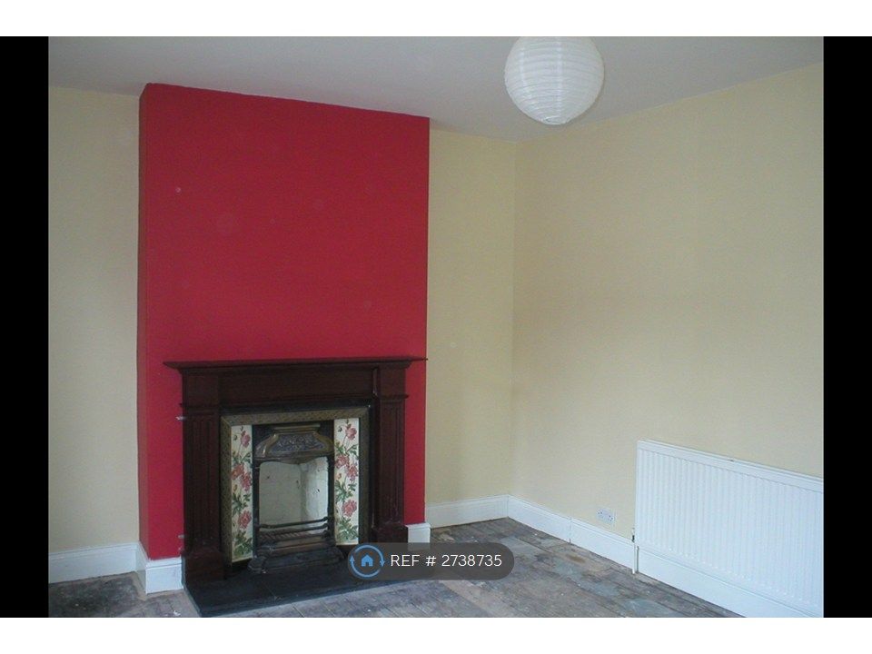 Property photo 1 of 9 Feature Fireplace