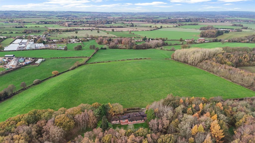 Property photo 3 of 29 Dji_20251118101722_0735_d.Jpg