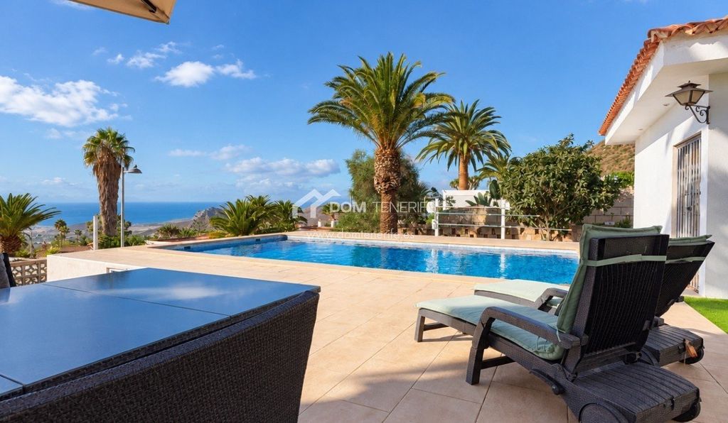 Property photo 1 of 41 Villa, Valle San Lorenzo