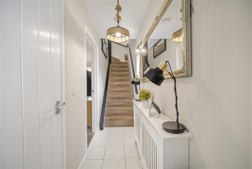 Property photo 2 of 33 Hallway