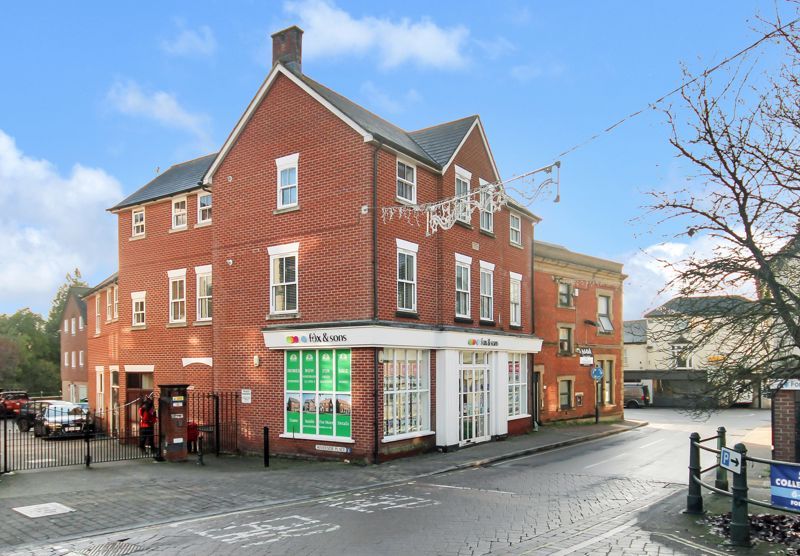 Property photo 1 of 5 Front Of Building