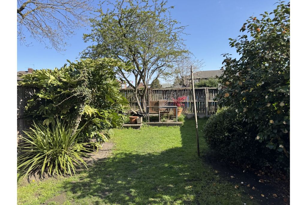 Property photo 3 of 22