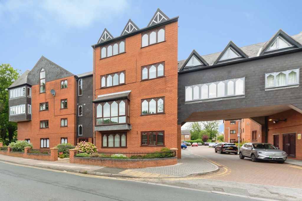 Additional image 13 of 2 bed flat for saleGrosvenor Crescent, Grimsby, Lincolnshire DN32