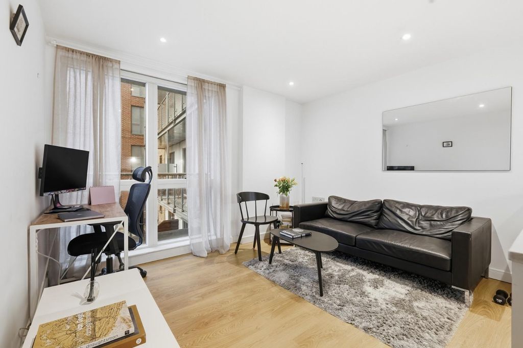 Property photo 2 of 11 Img_9287.Jpg