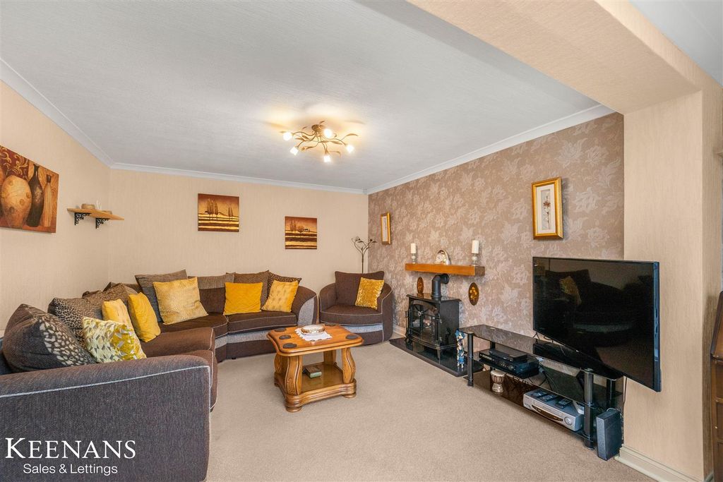 Property photo 3 of 38 Dsc06412.Jpg