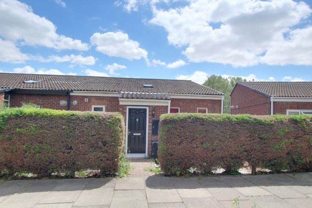 Property photo 1 of 20