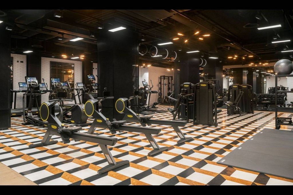 Property photo 3 of 10