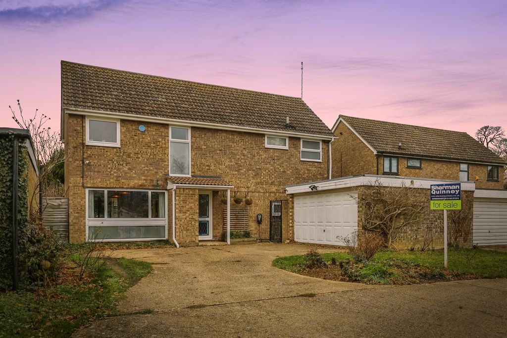 Property photo 1 of 17