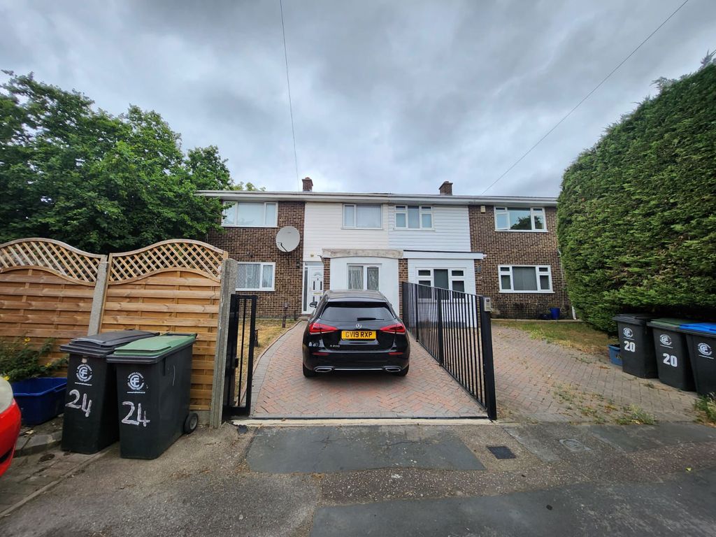 Property photo 1 of 21