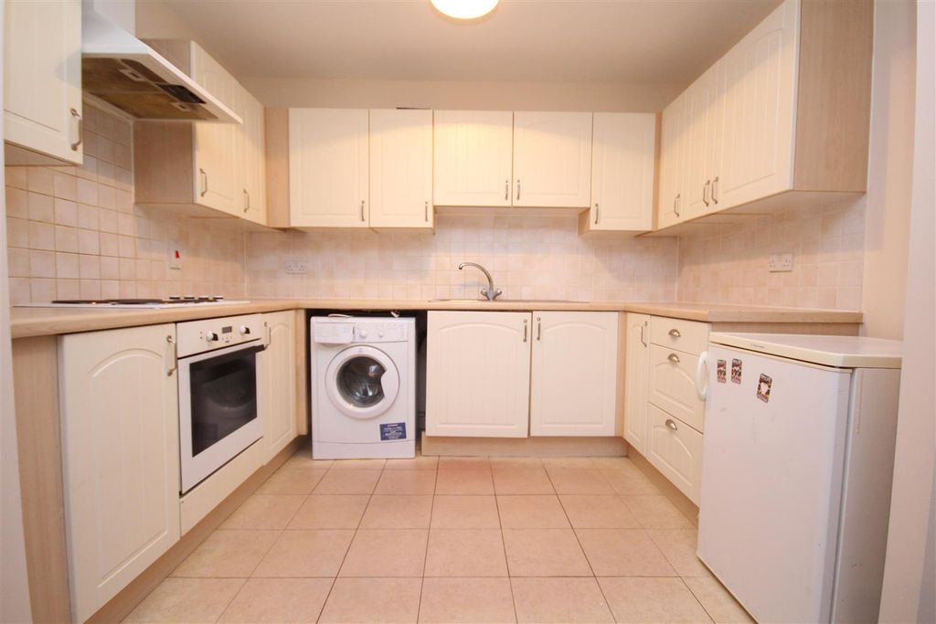 Property photo 3 of 7 George Williams Way 4 Kitchen.Jpg