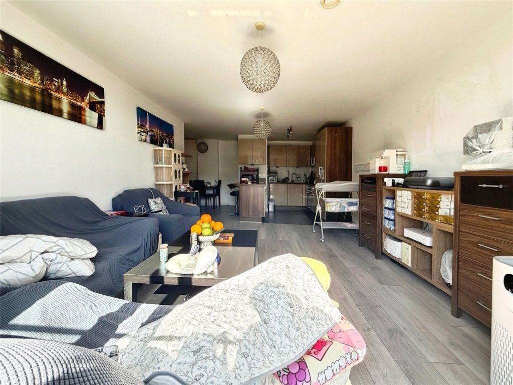 Property photo 3 of 15 Picture No. 13