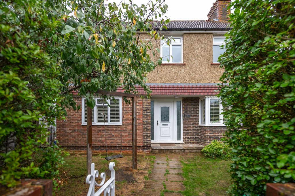Property photo 1 of 23
