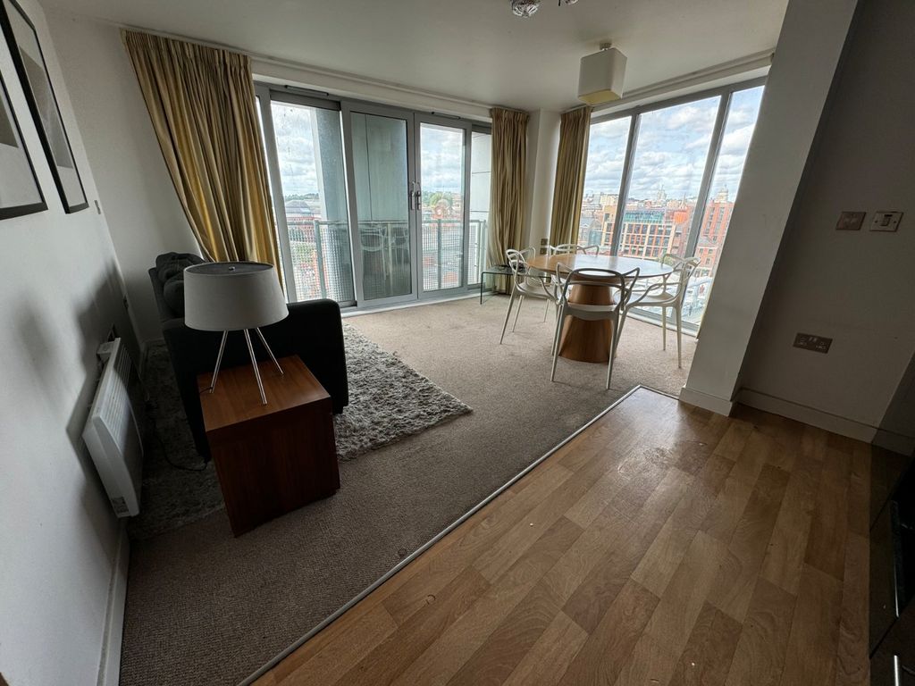 Property photo 1 of 6 Picture No. 06