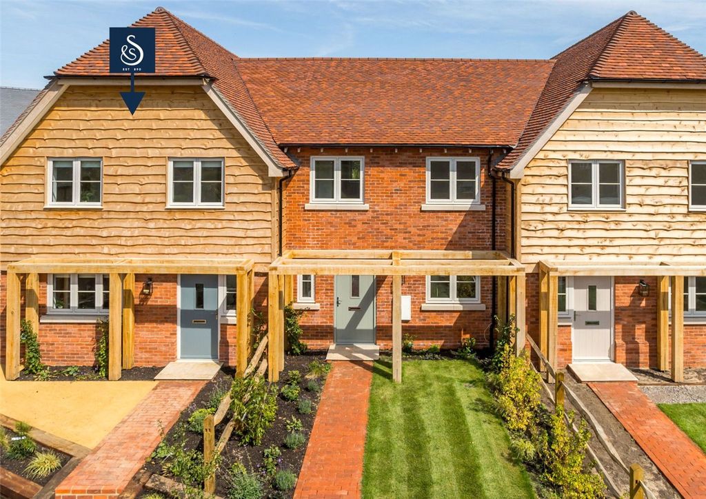 Property photo 1 of 20 Front View