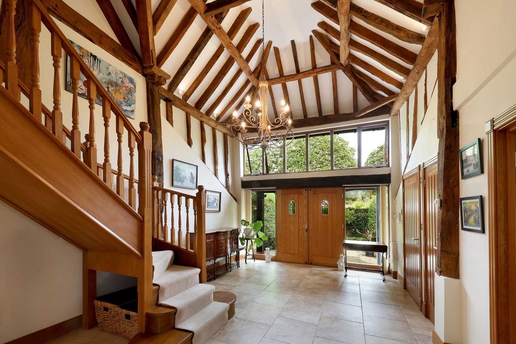 Property photo 2 of 26 Picture No. 15