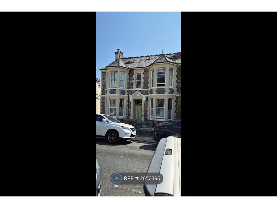 Property photo 2 of 7