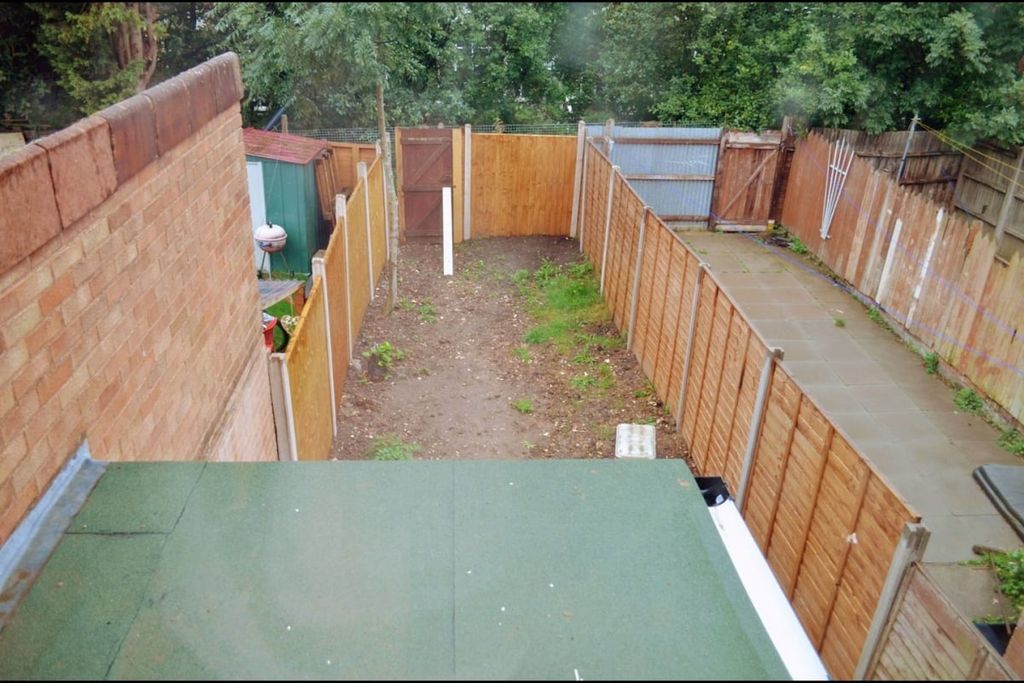 Property photo 3 of 10