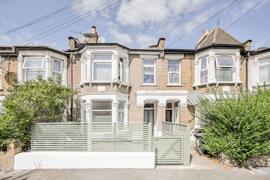Property photo 1 of 7