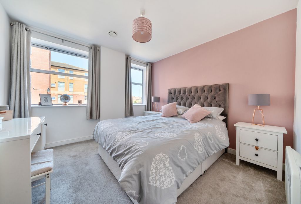 Property photo 2 of 12 1482455-8-6A3E7Ca...