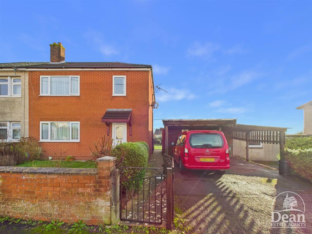 Property photo 1 of 18