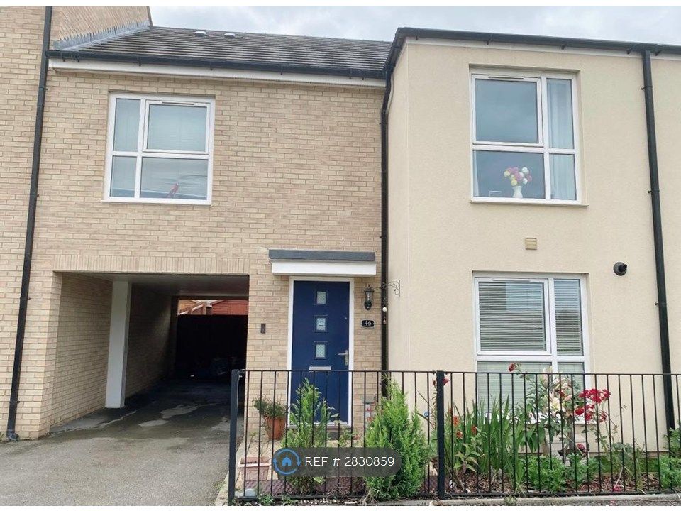 Property photo 1 of 11 House Front With Car Port