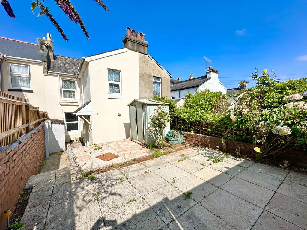 Property photo 2 of 10