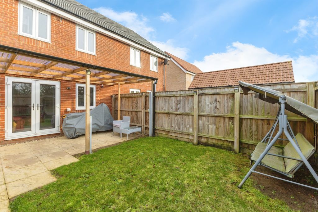 Property photo 3 of 12