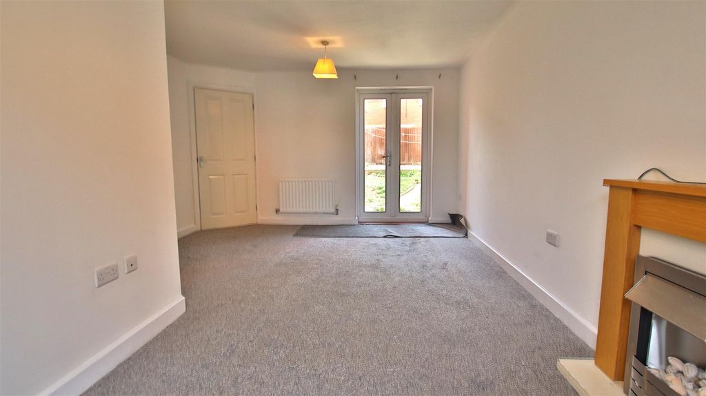 Property photo 3 of 15 Img_9438.Jpg